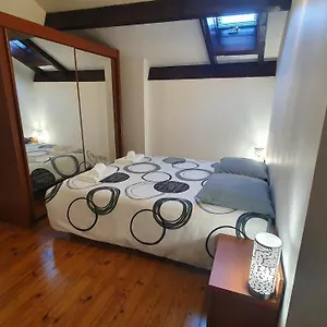  Apartment La Caverne De La Rose D'or